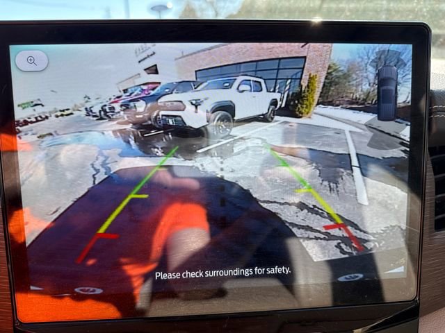 Certified 2024 Ford Expedition Limited image 24