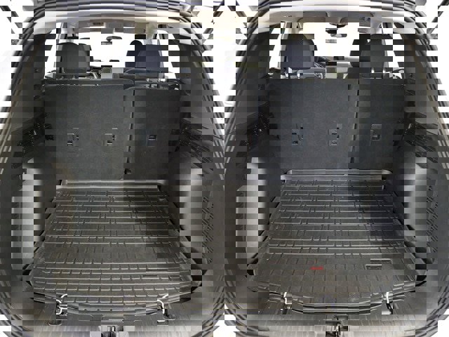 Certified 2022 Ford Escape SE w/ Cold Weather Package image 12