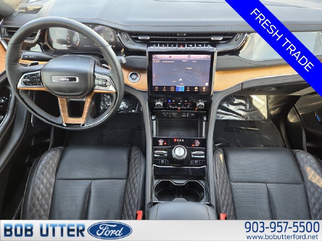 Used 2024 Jeep Grand Cherokee Summit AWD/4WD image 27