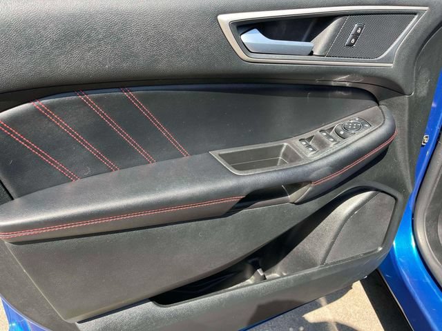 Certified 2024 Ford Edge ST-Line AWD/4WD image 26