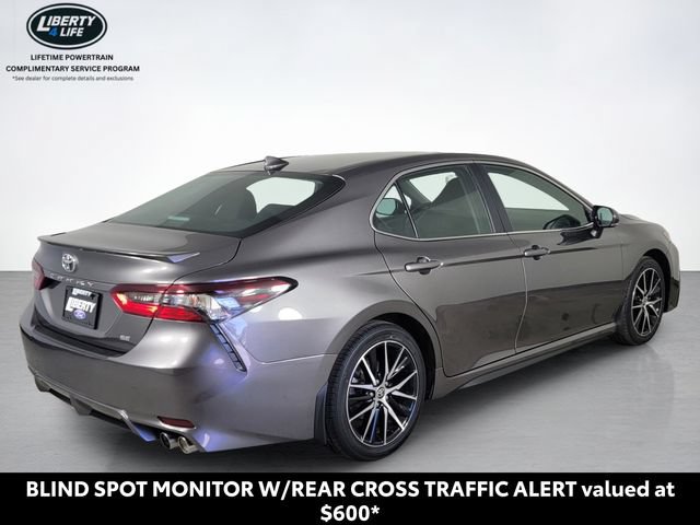 Used 2024 Toyota Camry SE w/ Convenience Package FWD image 3