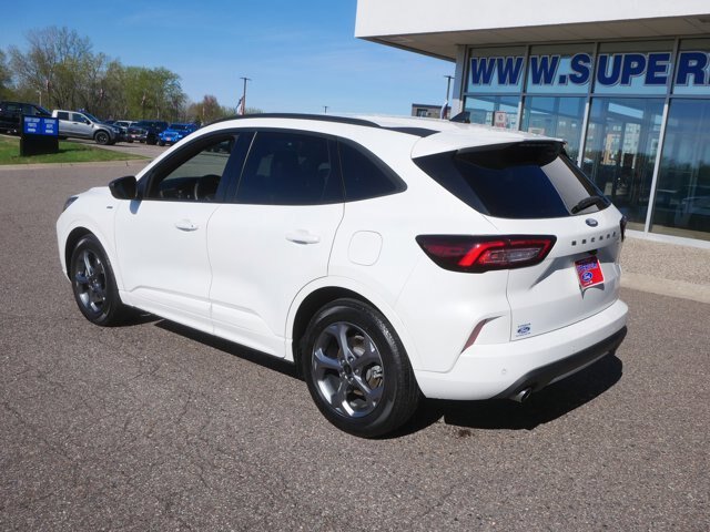 Certified 2023 Ford Escape ST-Line w/ Tech Pack #1 FWD image 7
