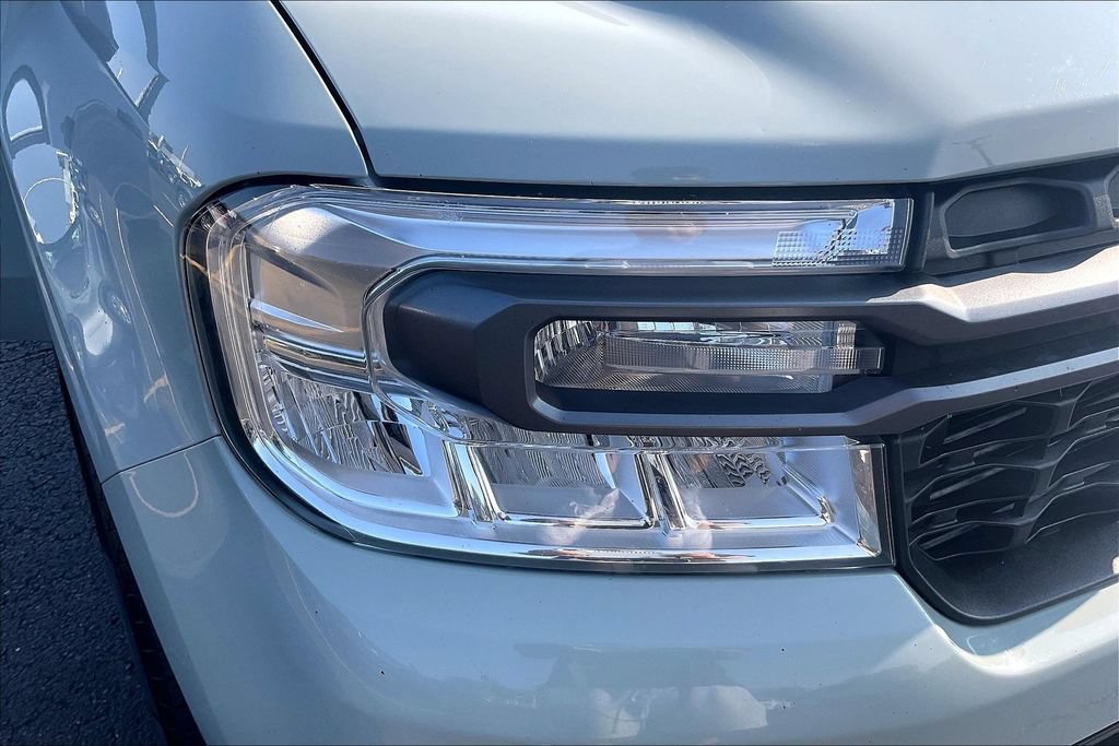 Certified 2024 Ford Maverick XLT w/ XLT Luxury Package FWD image 28