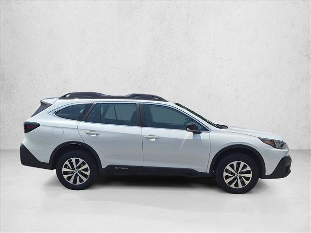 Used 2022 Subaru Outback AWD/4WD image 5