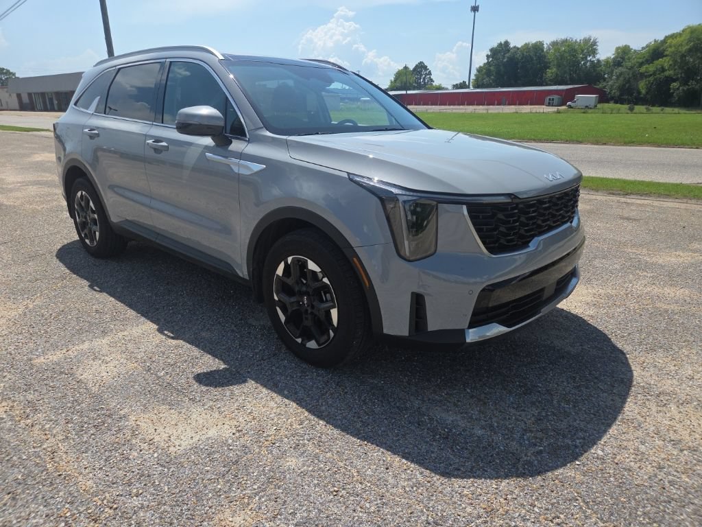Used 2025 Kia Sorento S w/ Panoramic Sunroof Package FWD image 17