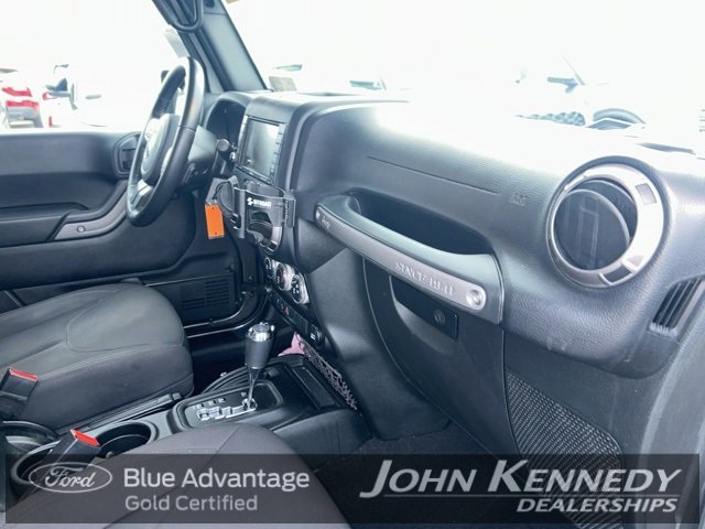 Used 2018 Jeep Wrangler Unlimited Sport S image 27