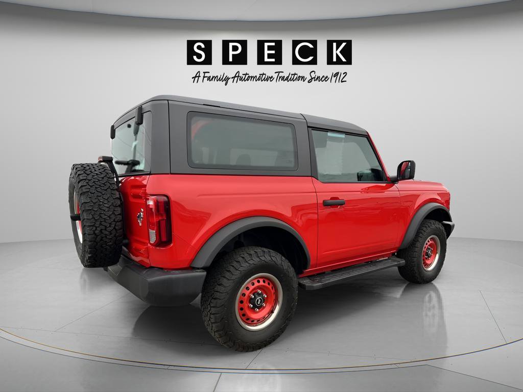 Certified 2022 Ford Bronco 2-Door AWD/4WD image 4