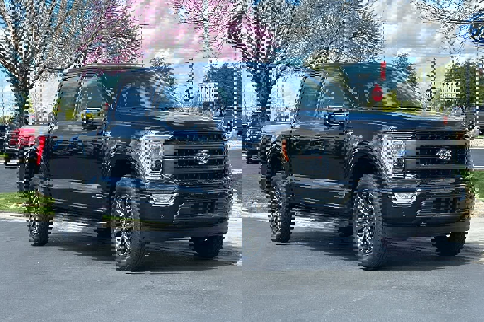 Certified 2023 Ford F150 Lariat w/ Equipment Group 502A High image 9