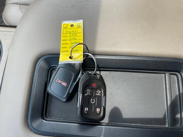 Used 2019 GMC Yukon SLT w/ Open Road Package RWD image 36
