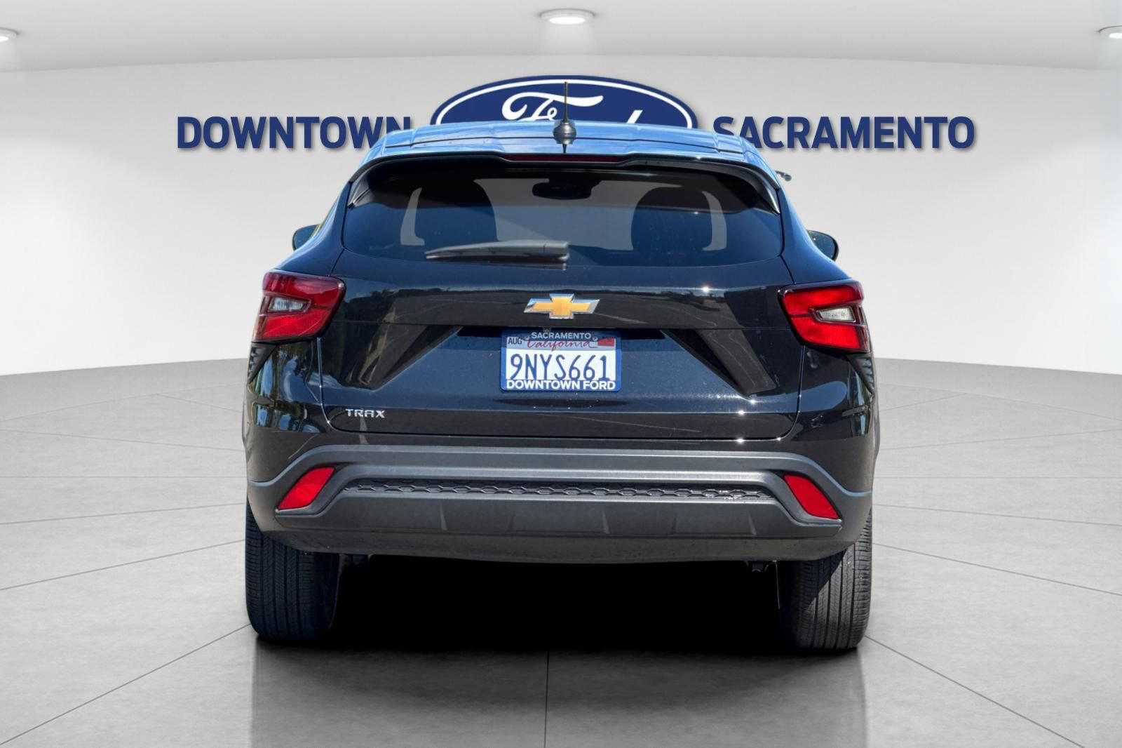 Used 2024 Chevrolet Trax LS FWD image 9