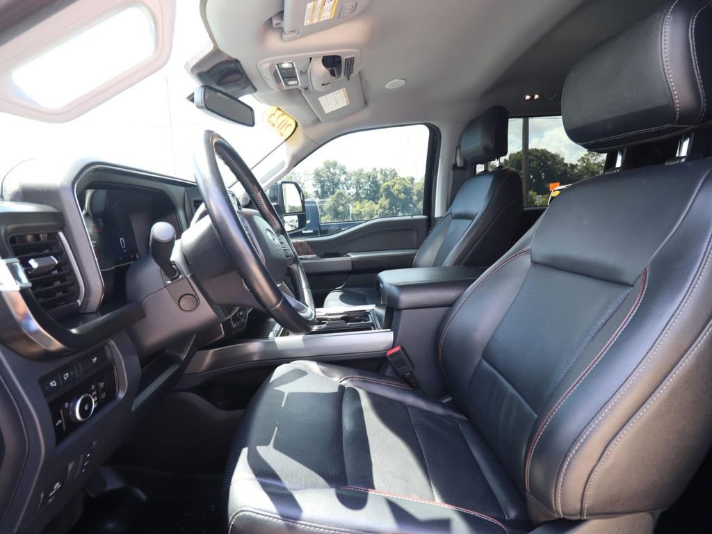 Certified 2023 Ford F250 Lariat w/ Lariat Ultimate Package AWD/4WD image 2