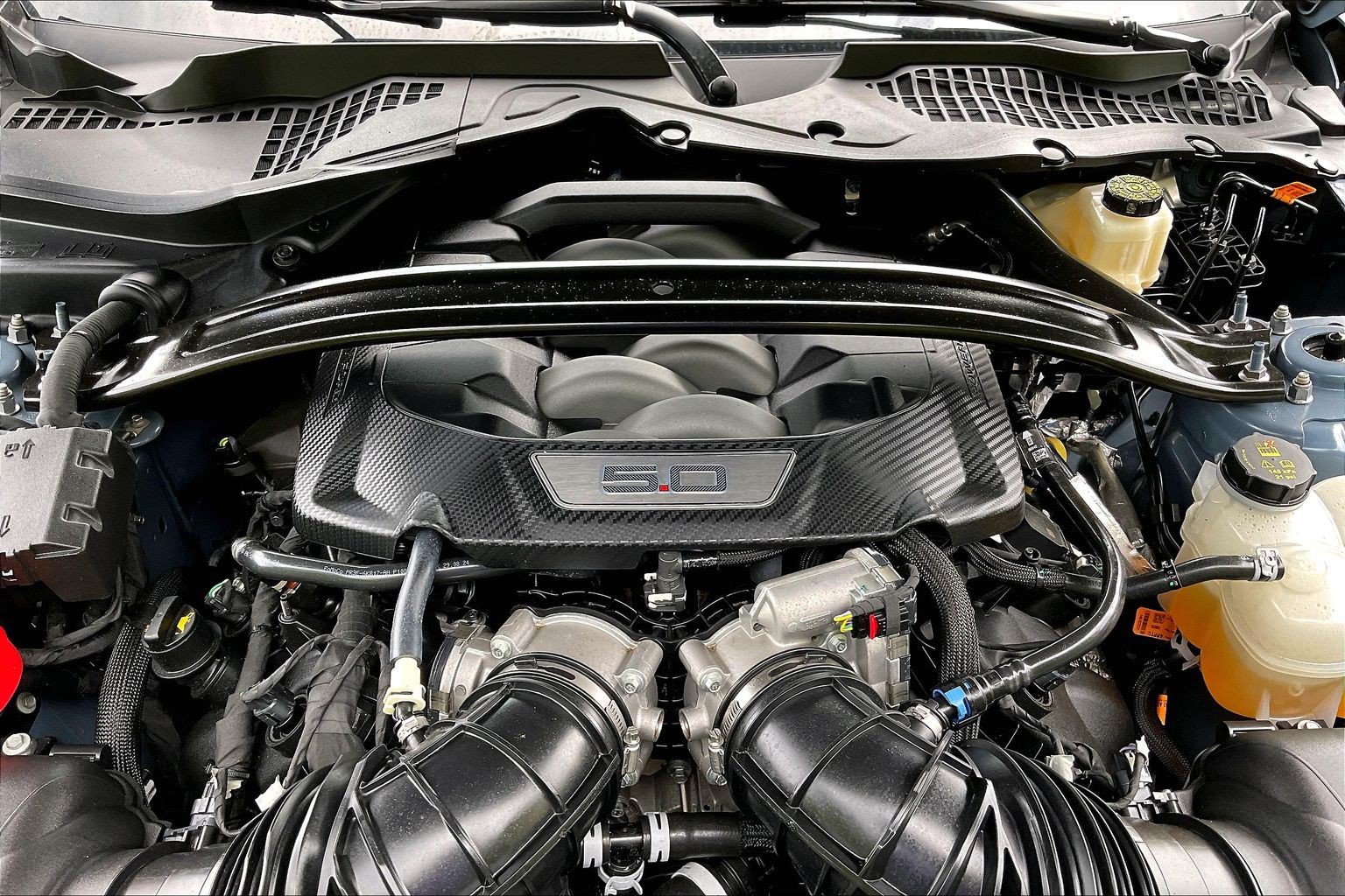 Certified 2025 Ford Mustang GT Premium RWD image 10