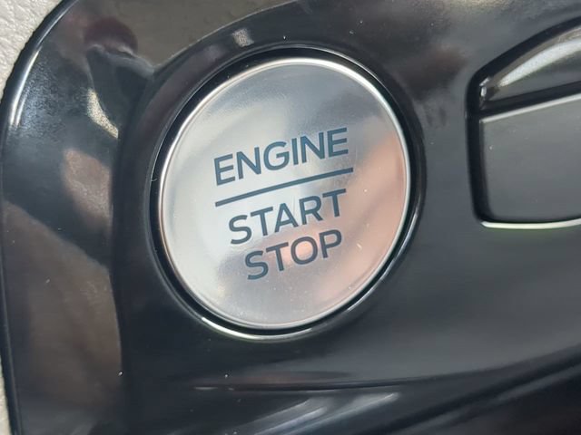 Certified 2024 Ford Escape SE w/ PHEV Premium Package FWD image 29
