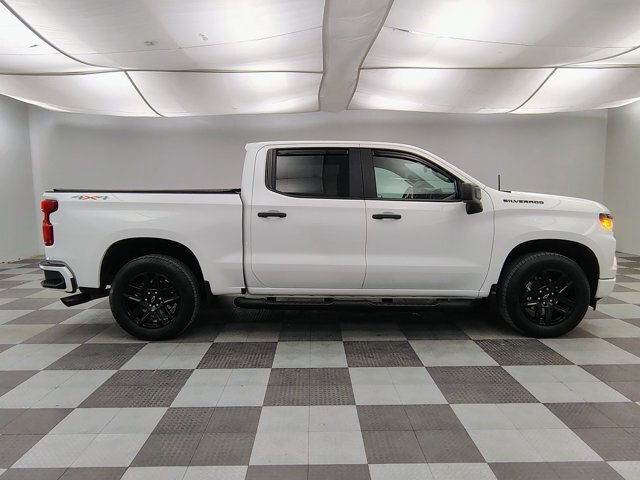 Used 2023 Chevrolet Silverado 1500 Custom w/ Rally Edition AWD/4WD image 11