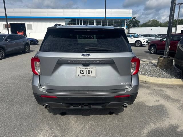 Certified 2023 Ford Explorer XLT w/ Equipment Group 202A AWD/4WD image 6