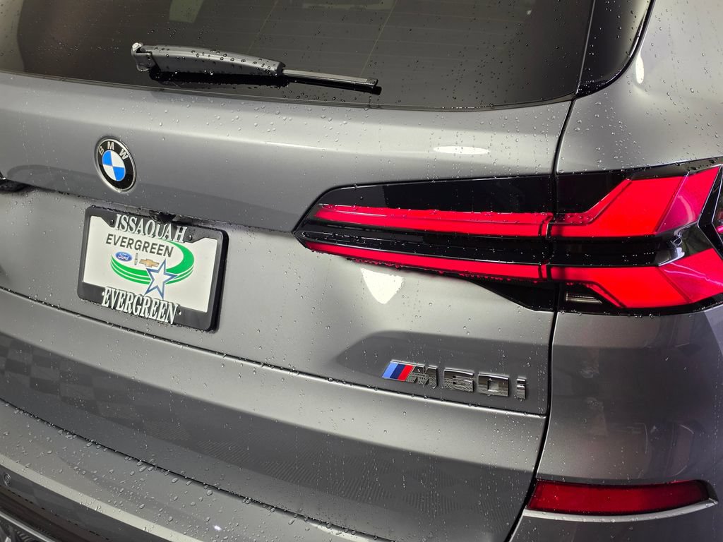 Used 2024 BMW X5 M60i AWD/4WD image 13