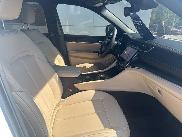 Used 2024 Jeep Grand Cherokee L Limited w/ Trailer Tow Package image 34