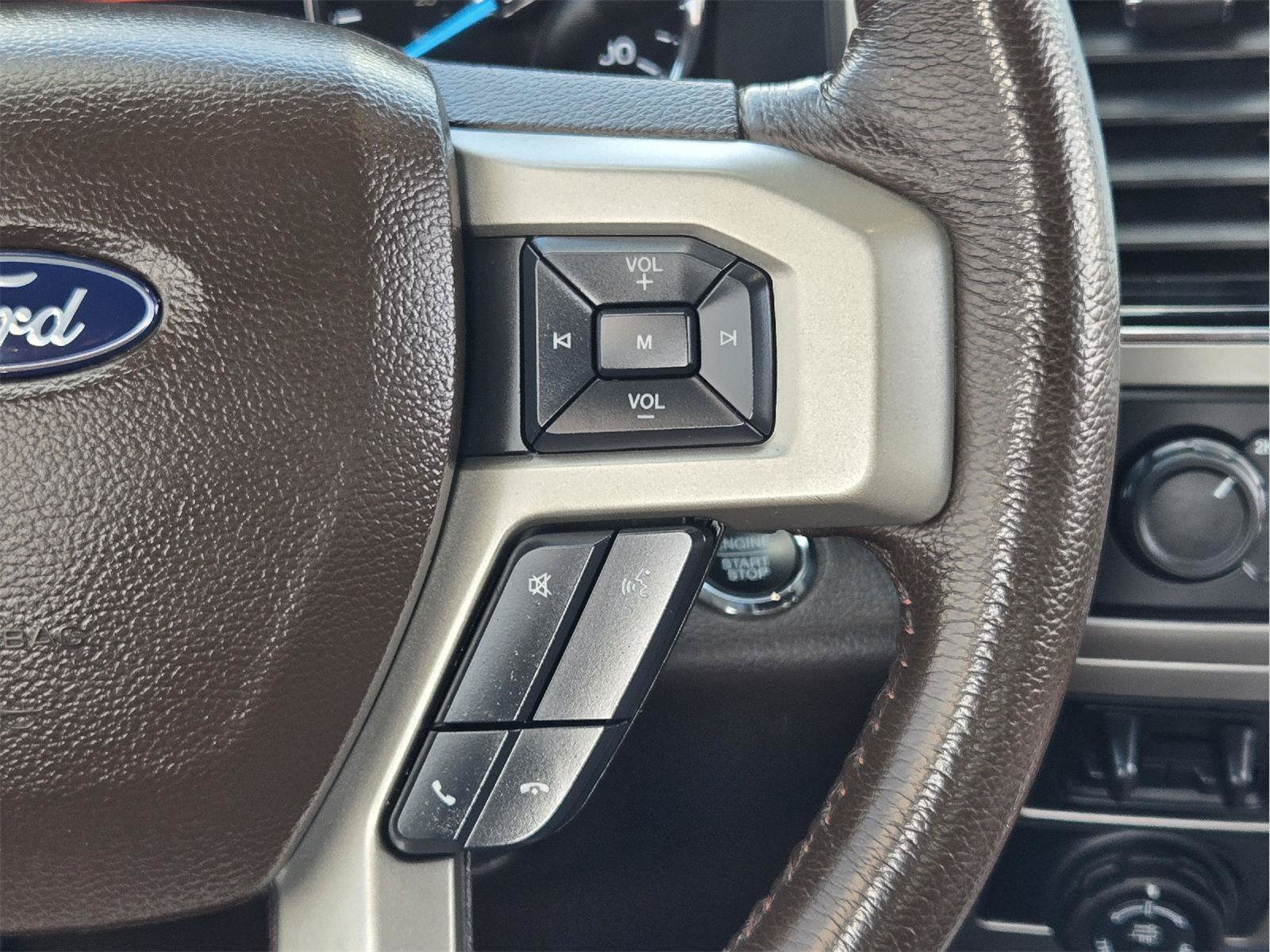 Certified 2022 Ford F350 King Ranch w/ King Ranch Ultimate Package AWD/4WD image 29
