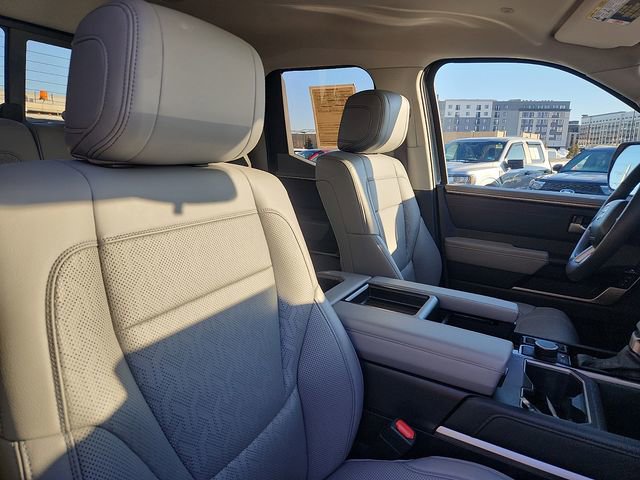 Used 2022 Toyota Tundra Limited image 31