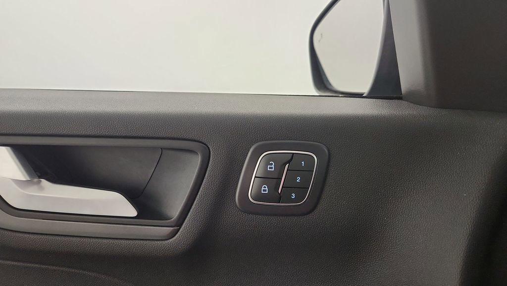 Certified 2023 Ford Escape Active w/ Tech Pack #2 image 24