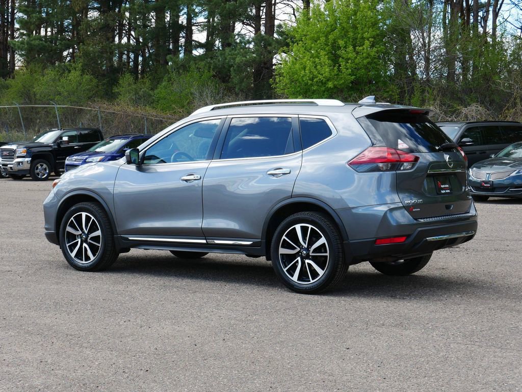 Used 2018 Nissan Rogue SL w/ Premium Package AWD/4WD image 4