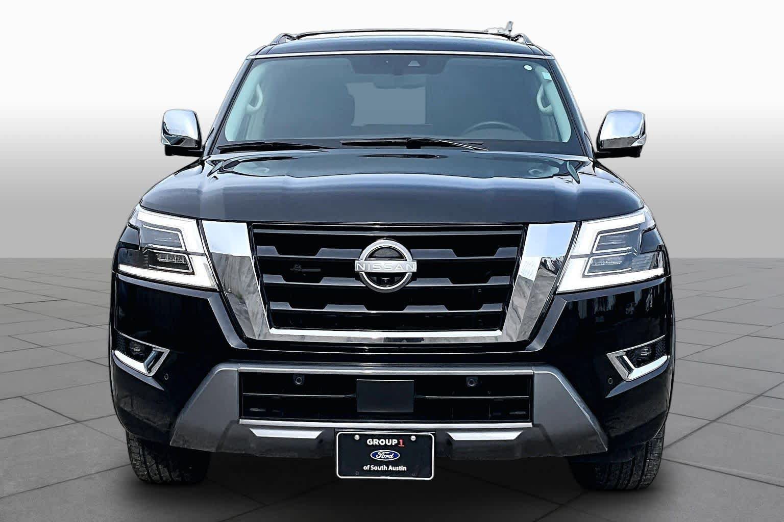 Used 2023 Nissan Armada Platinum w/ Captain's Chairs Package RWD image 4