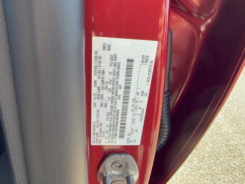 Certified 2022 Ford Escape SEL image 35