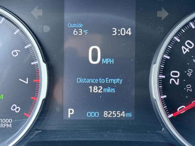 Used 2019 Toyota RAV4 XLE w/ Convenience Package FWD image 28