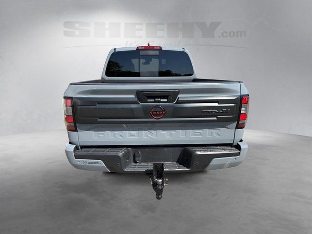 Used 2025 Nissan Frontier PRO-4X AWD/4WD image 4