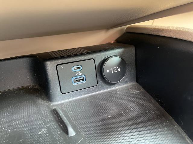 Certified 2022 Ford Escape SEL w/ Technology Package image 25