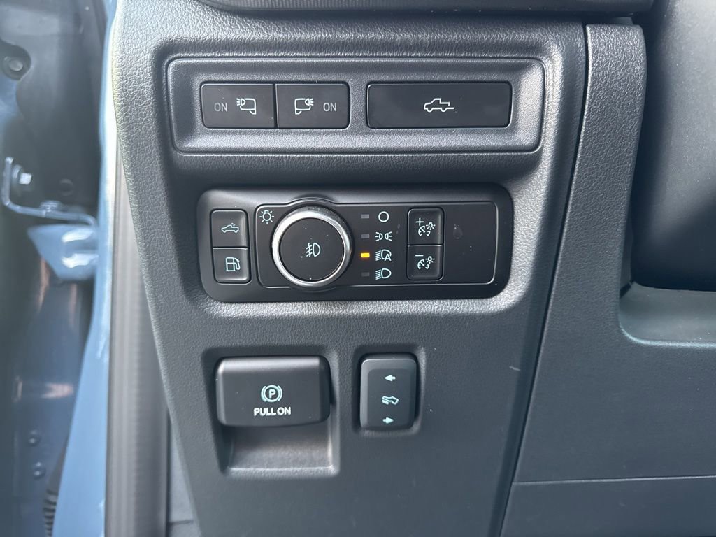 Certified 2023 Ford F150 Platinum w/ Equipment Group 701A High image 22