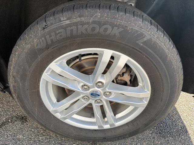 Certified 2023 Ford Explorer XLT w/ Equipment Group 202A image 23