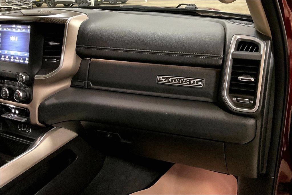 Used 2020 RAM 1500 Laramie AWD/4WD image 15