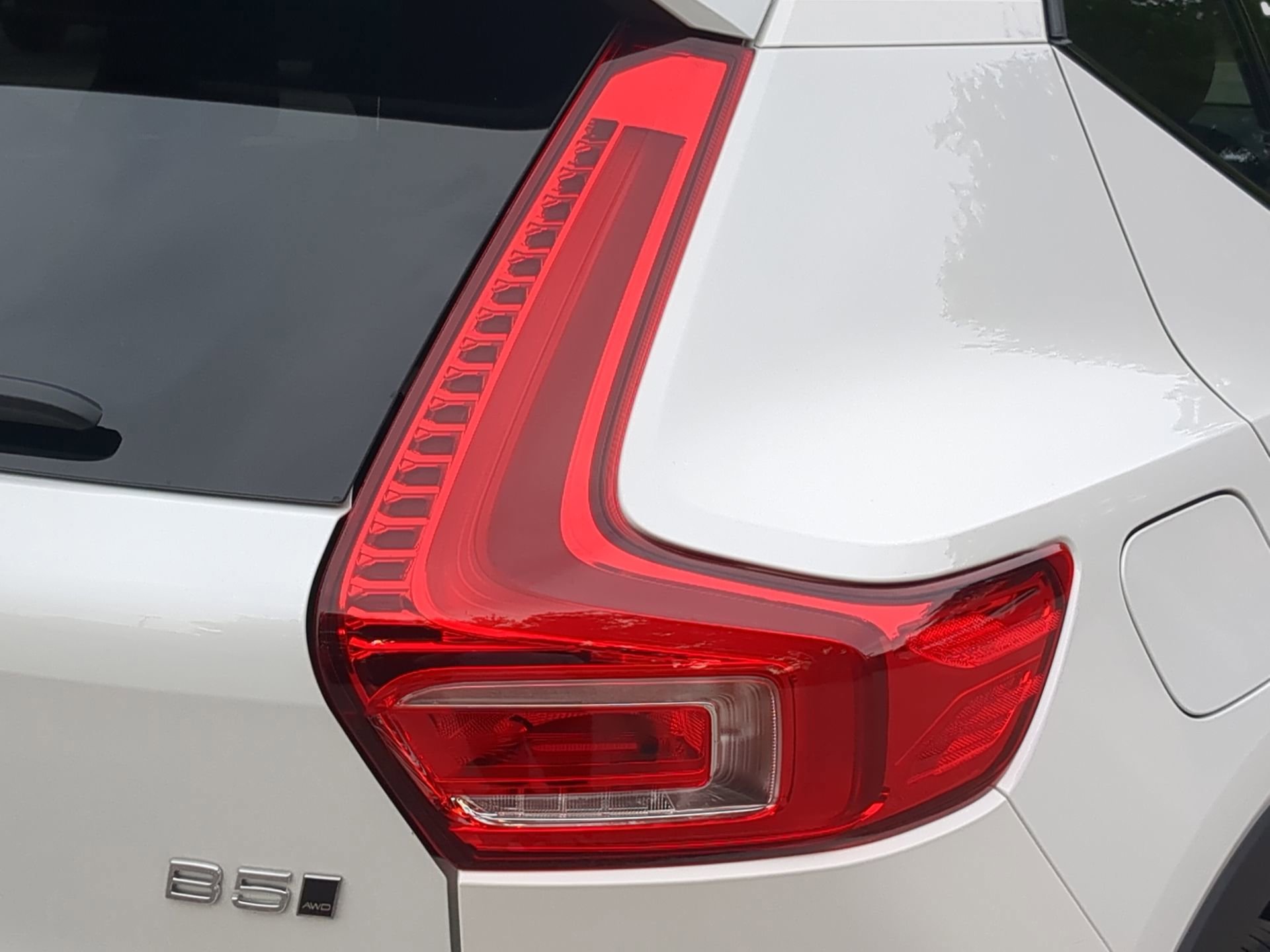 Used 2026 Volvo XC40 B5 Plus AWD/4WD image 45