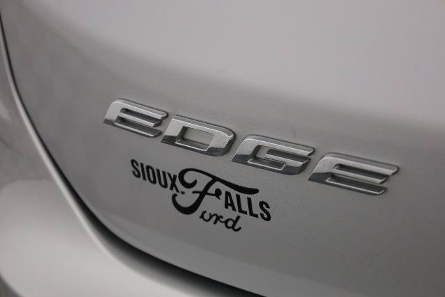 Certified 2019 Ford Edge SEL w/ Equipment Group 201A AWD/4WD image 32
