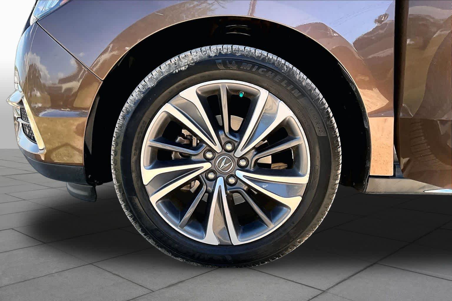 Used 2019 Acura MDX SH-AWD w/ Technology Package image 13