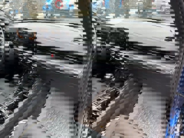 Used 2025 Kia K5 GT-Line w/ GT-Line Premium Package image 18