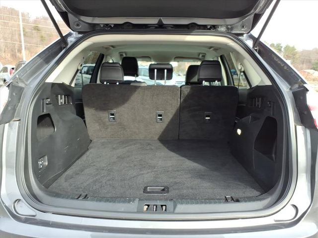 Certified 2024 Ford Edge SEL image 11