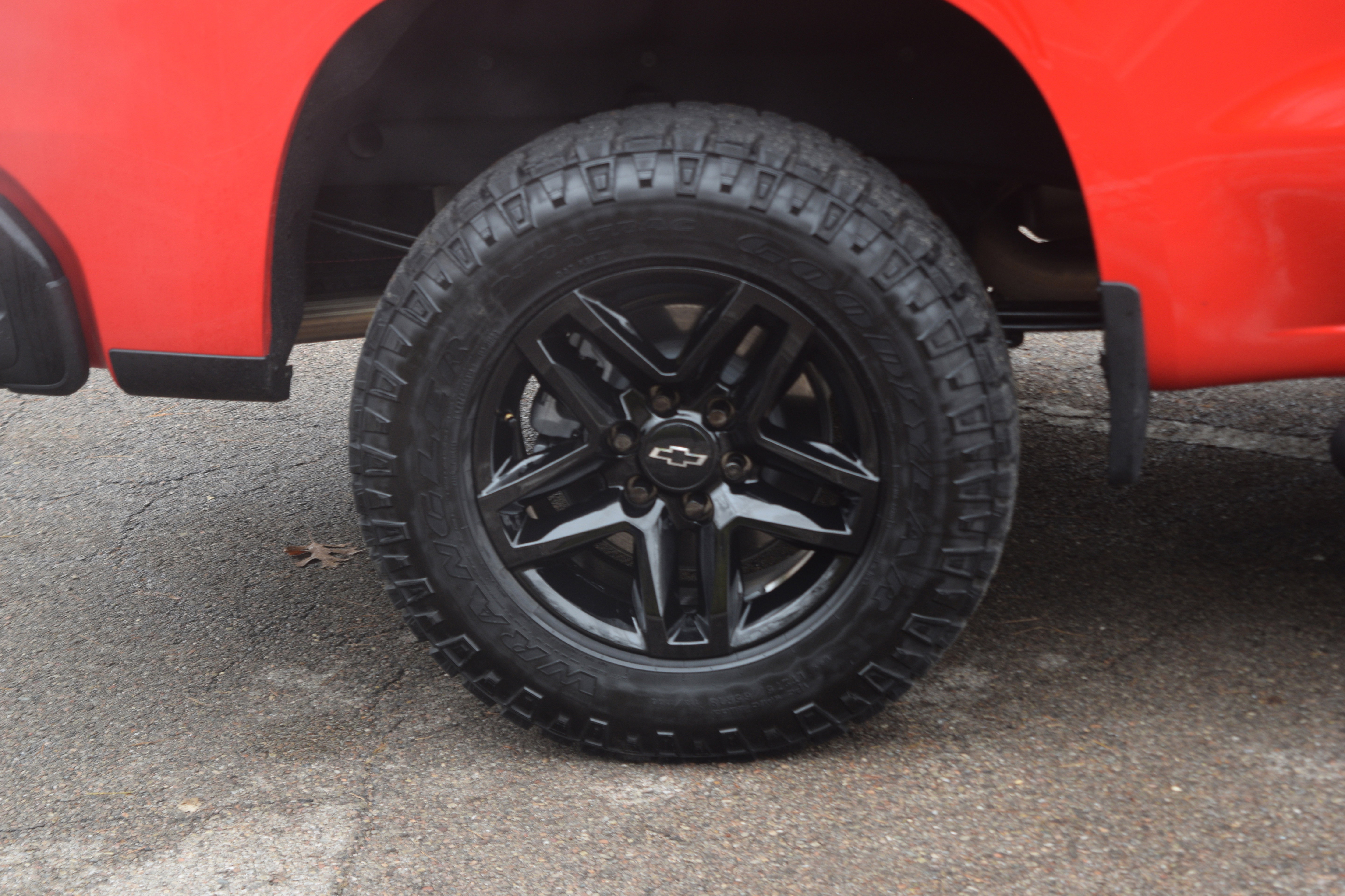 Used 2020 Chevrolet Silverado 1500 LT Trail Boss image 27