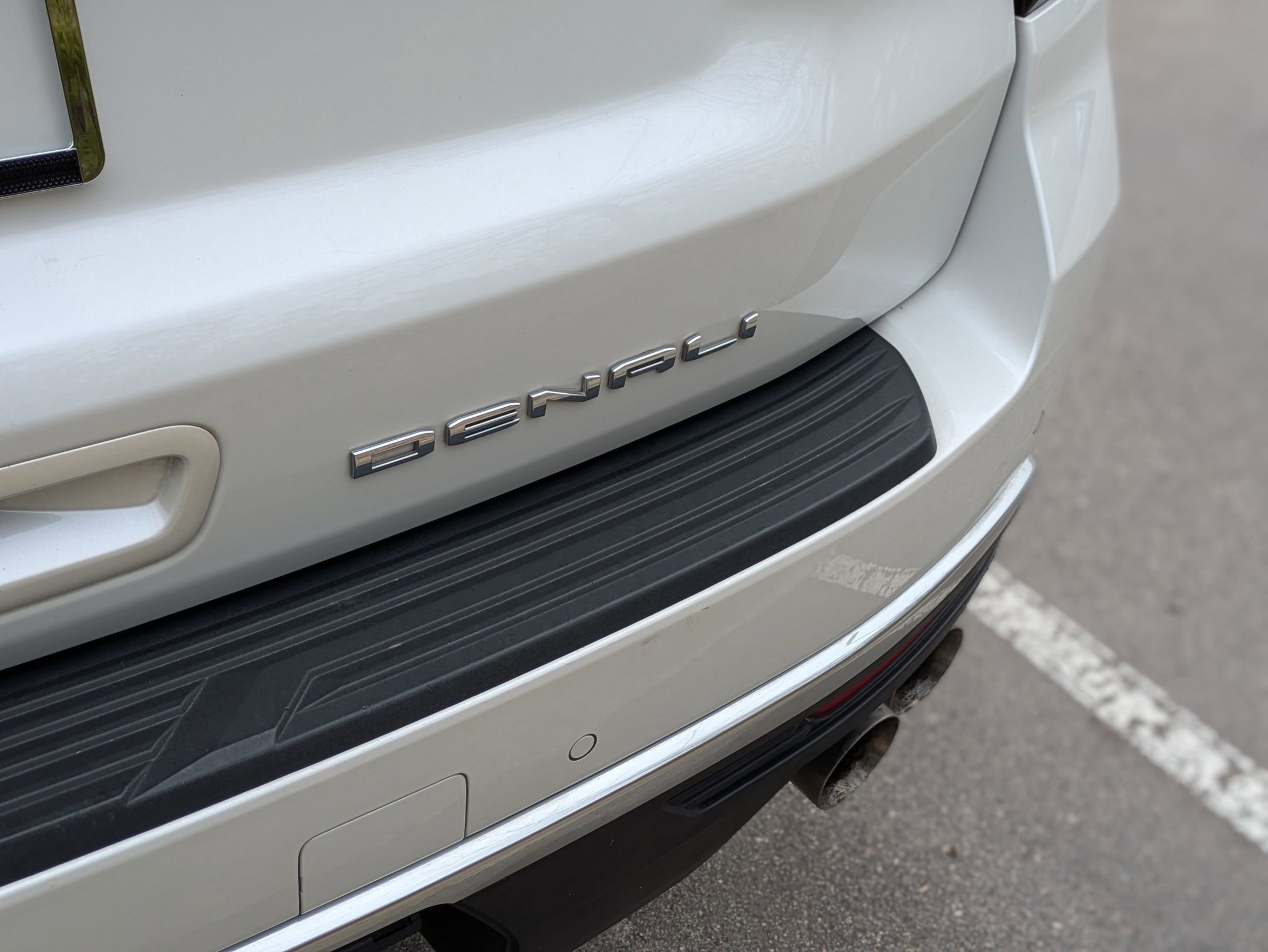 Used 2021 GMC Yukon Denali image 32