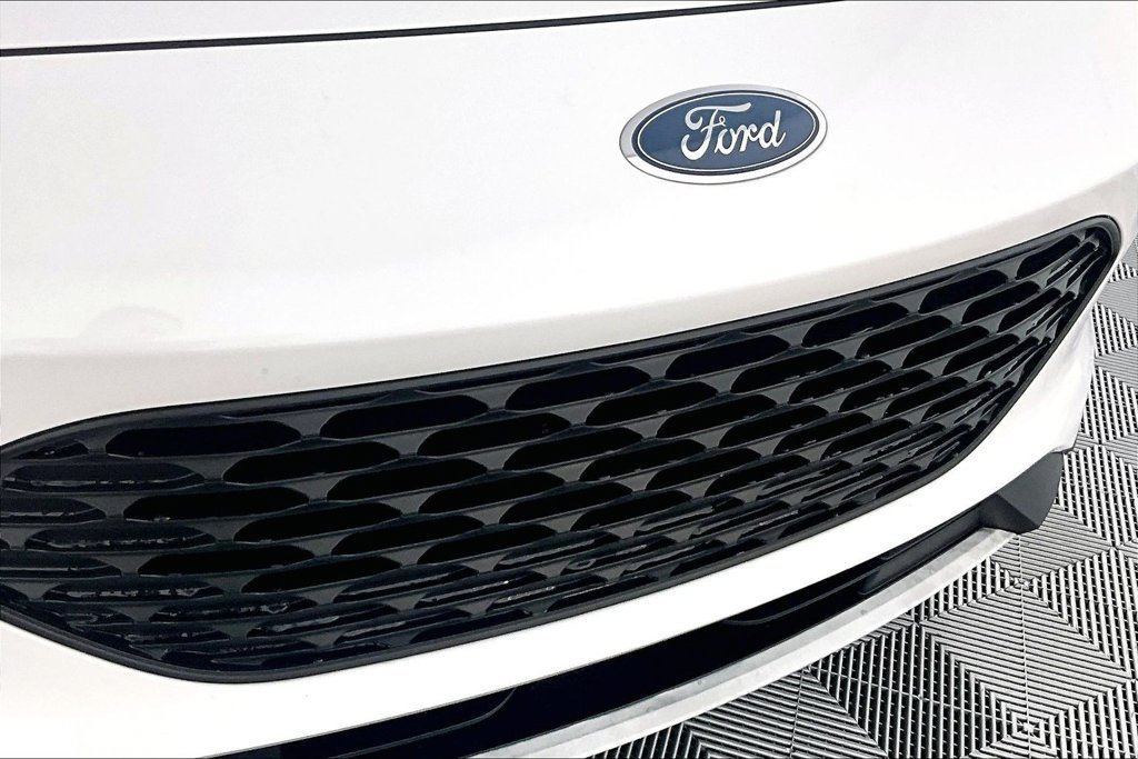 Certified 2020 Ford Escape S FWD image 30