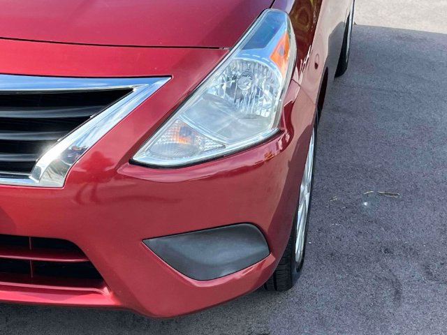 Used 2019 Nissan Versa S Plus FWD image 9