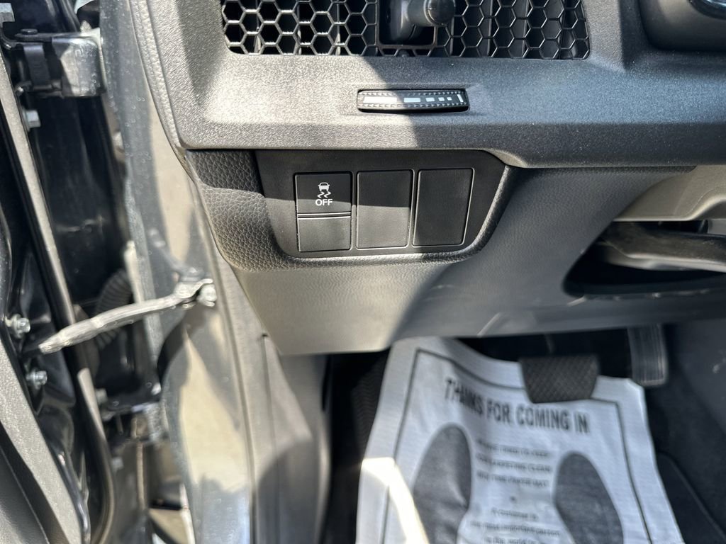 Used 2024 Honda CR-V EX image 9