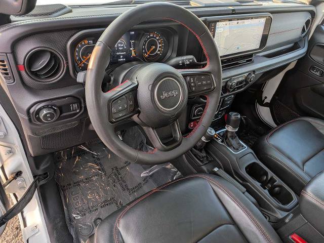 Used 2024 Jeep Gladiator Rubicon w/ Technology Group AWD/4WD video 2