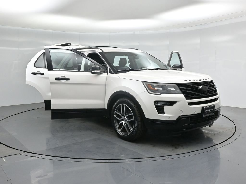 Certified 2018 Ford Explorer Sport image 4