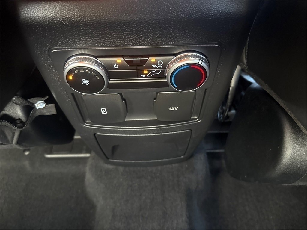 Certified 2022 Ford Explorer XLT w/ Equipment Group 202A image 20