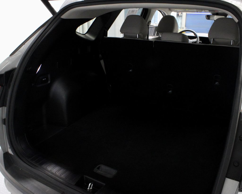 Used 2025 Hyundai Tucson SEL AWD/4WD image 14
