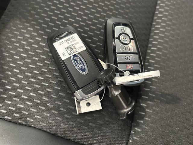 Certified 2026 Ford Escape SE FWD image 32