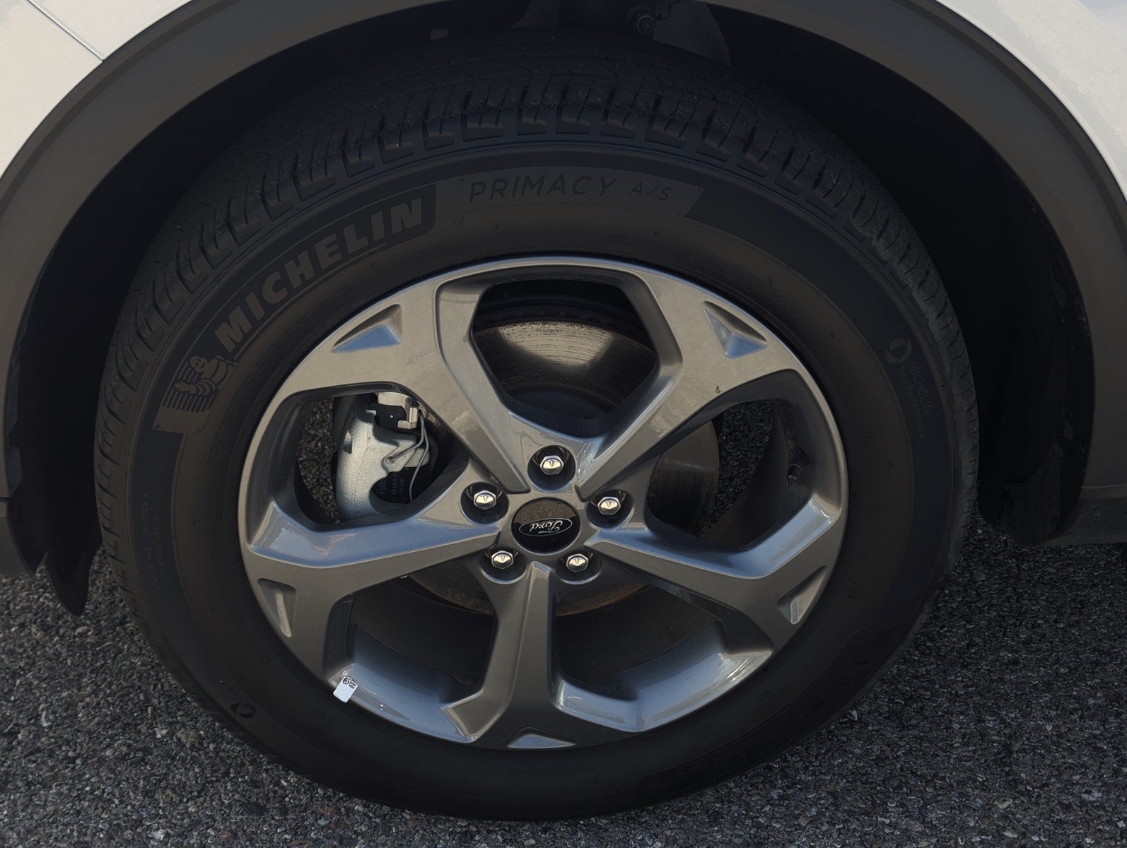 Certified 2025 Ford Escape ST-Line AWD/4WD image 7