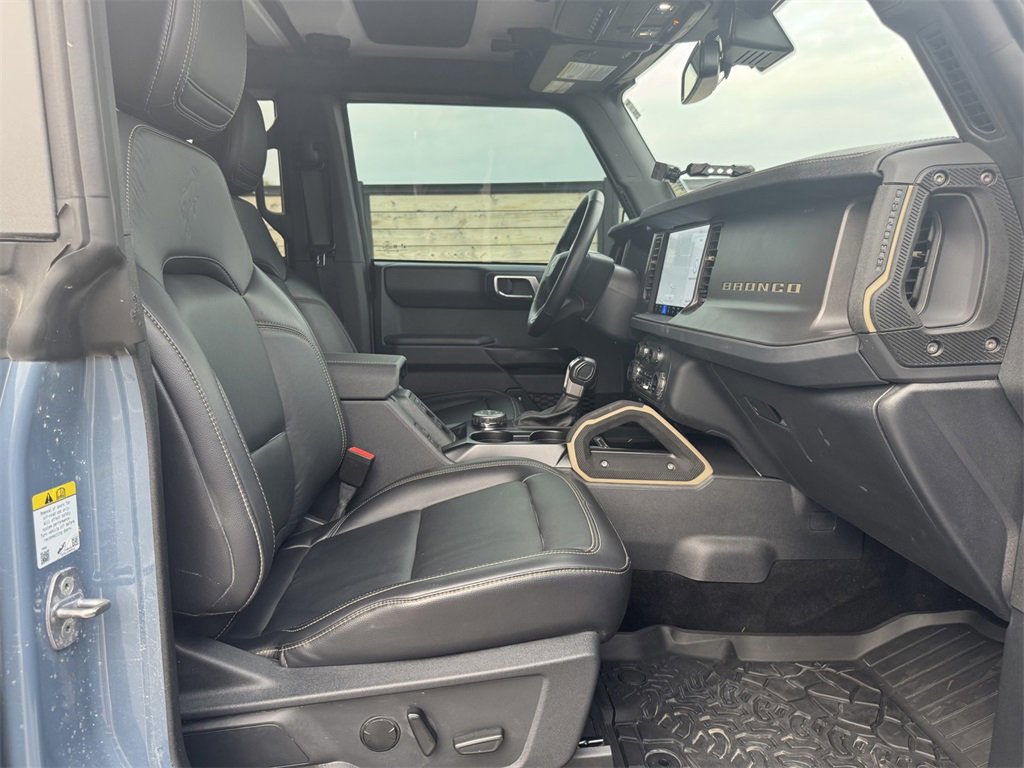 Certified 2025 Ford Bronco Badlands image 11